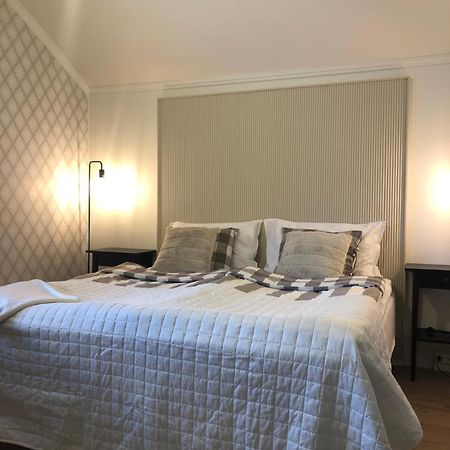 לינה וארוחת בוקר ראומה Haus Anna מראה חיצוני תמונה